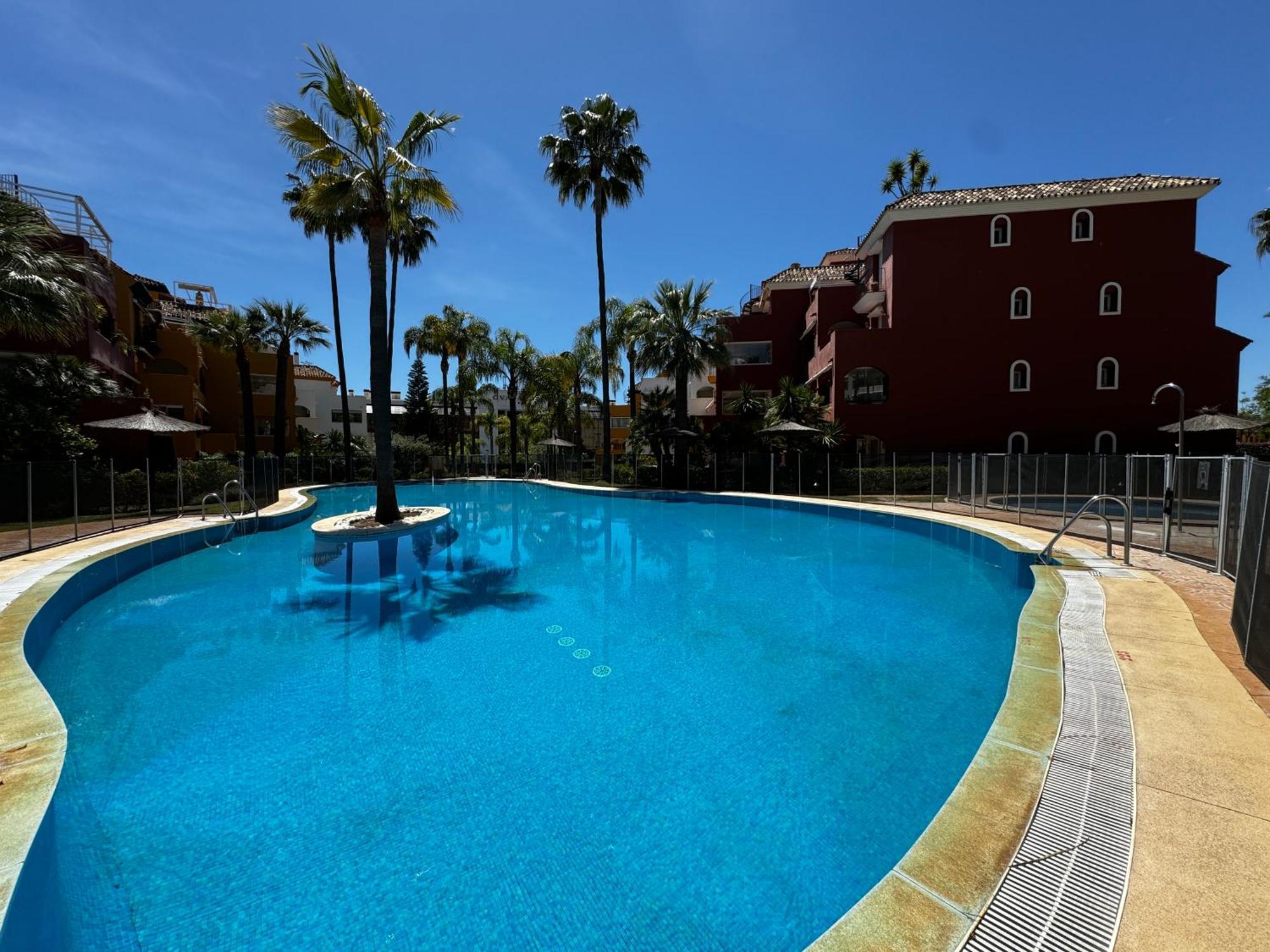 Los Infantados Golden Mile - Eaw Homes * Marbella