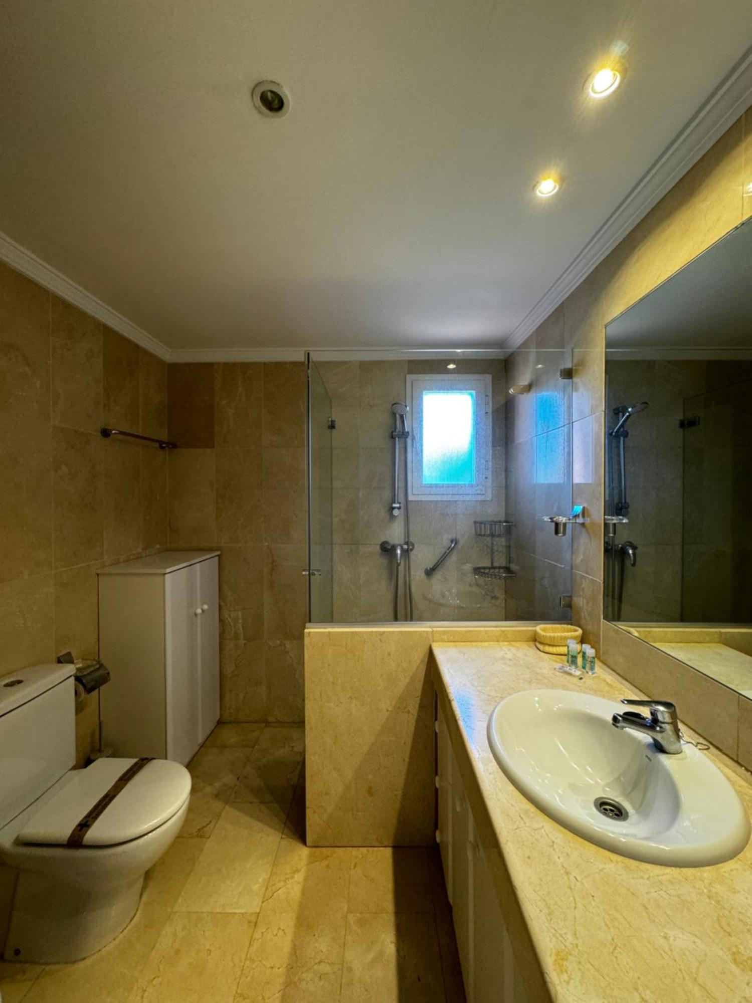 Los Infantados Golden Mile - Eaw Homes * Marbella