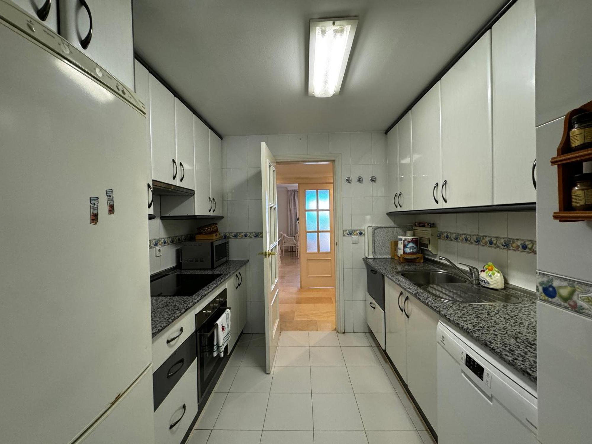 Los Infantados Golden Mile - Eaw Homes Apartment Marbella